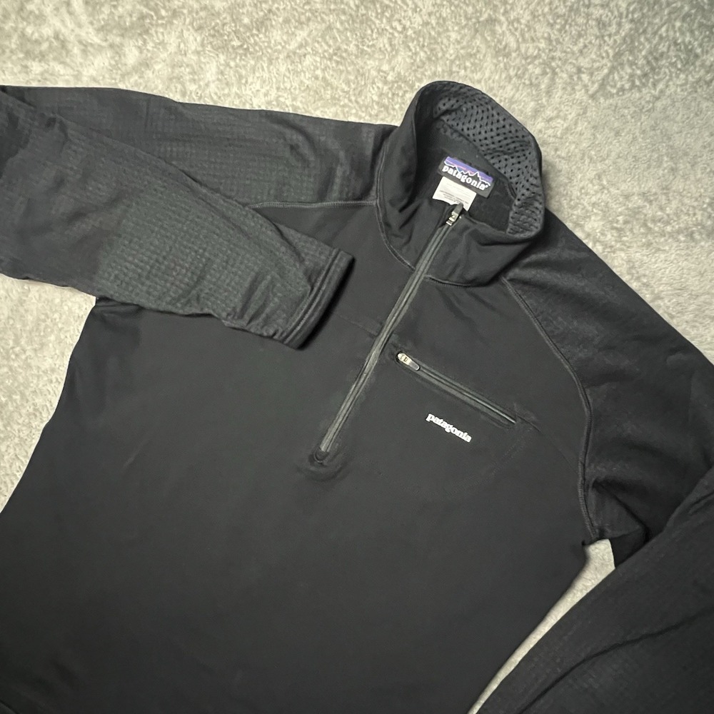 Patagonia Mens M's Pilton Hybrid Pullover Quarter Zip Black